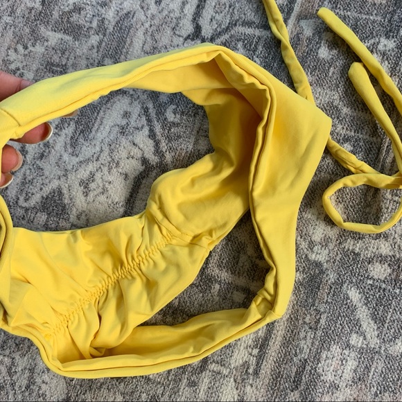 Le Saint Sunshine ☀️ yellow 2 piece triangle bikini 👙 - Picture 6 of 6